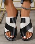 Plus Size Color Matching Toe Covering Flat Slippers