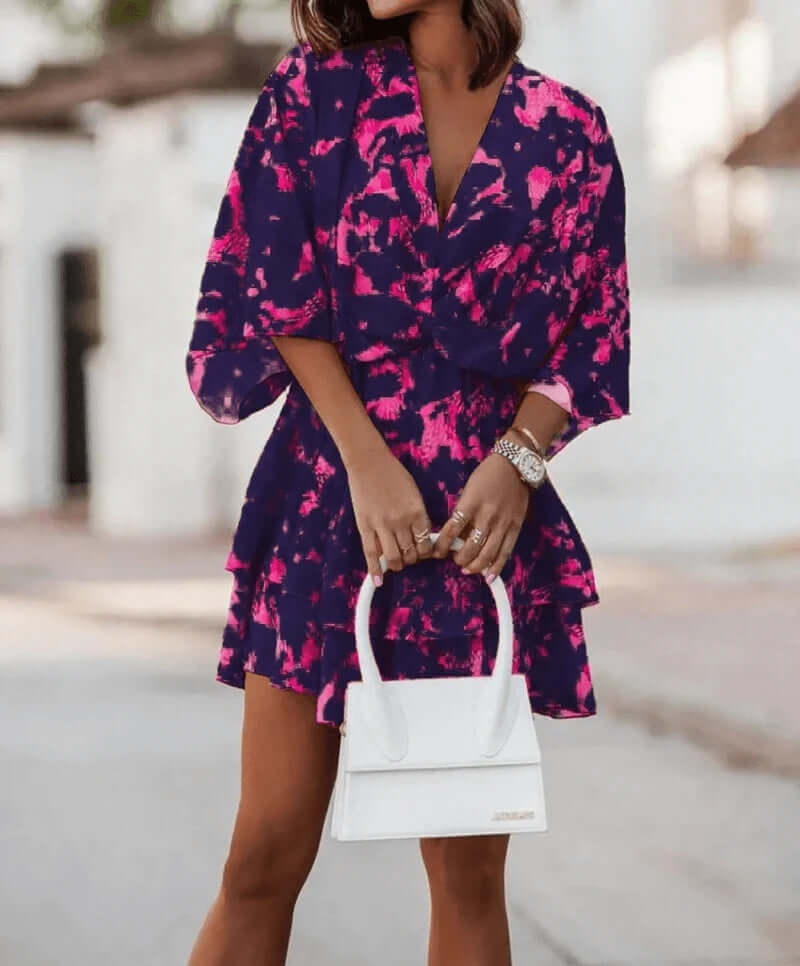 Fashion Print V-Neck Doll Sleeve Loose Cake Dress