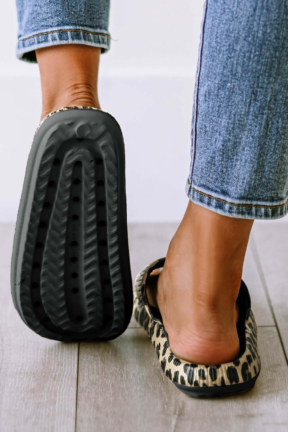 Black Print Thick Sole Slip On Slippers - Little Miss Vanilla