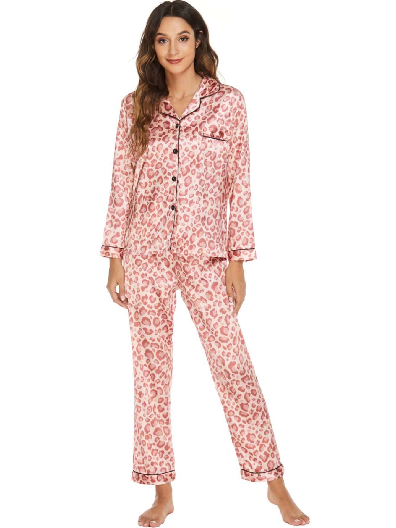 Women's two-piece stretch satin pajamas in leopard print, perfect for cozy home wear. Stylish lapel collar and comfortable fit.