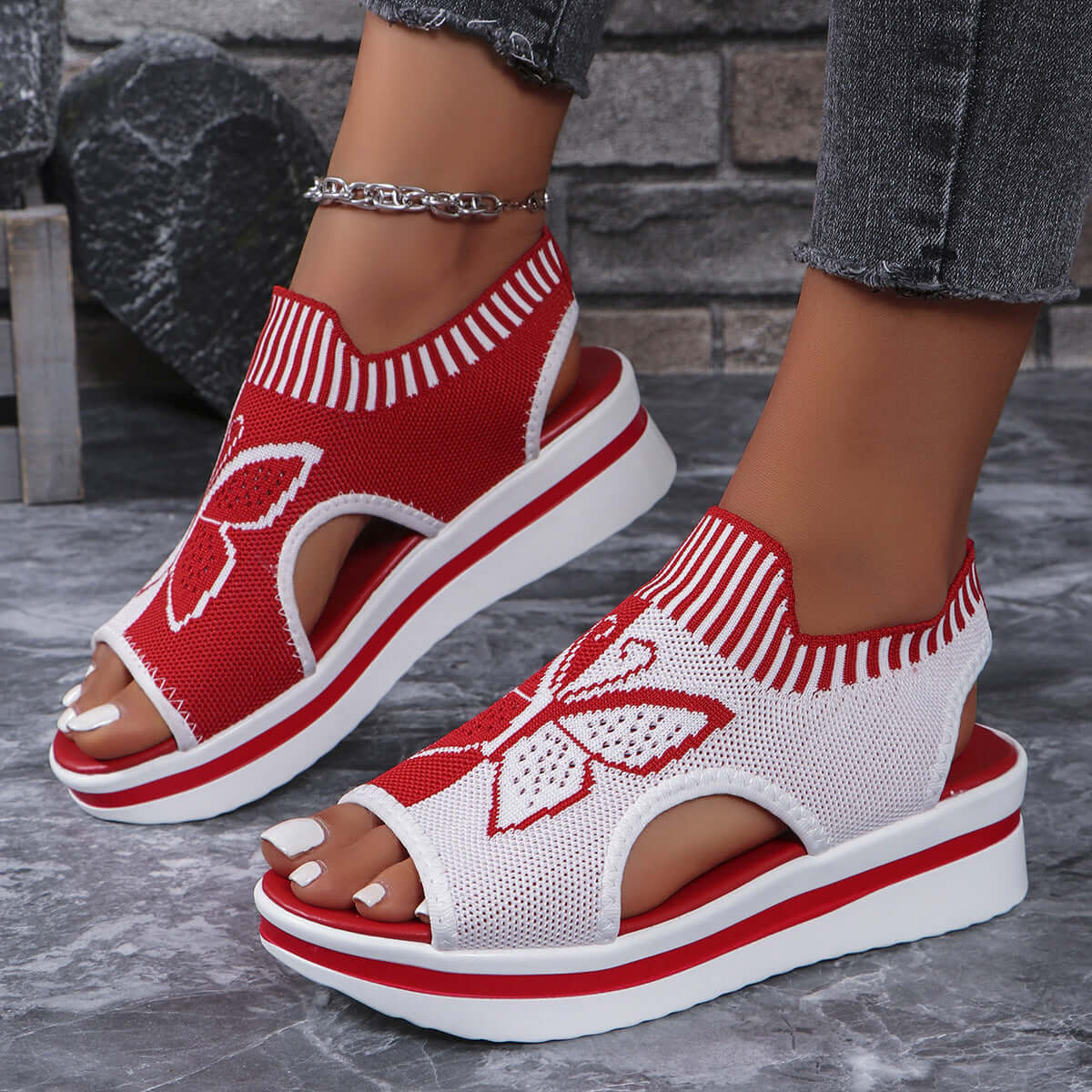 Summer Butterfly Print Sports Sandals Casual Breathable Flying Woven Flat Shoes For Women