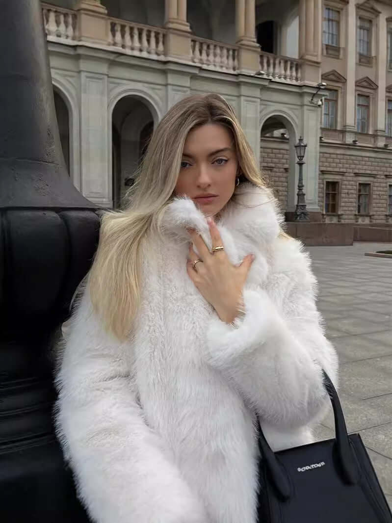 Women&#39;s Fashionable Solid Color Temperament Short Coat